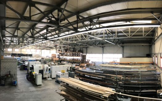 OFFERTA TERMINATA – CAPANNONE ad AVEGNO – ID 19711