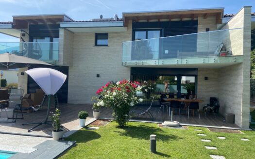 VILLA PLURIFAMILIARE A COMANO – ID 23284